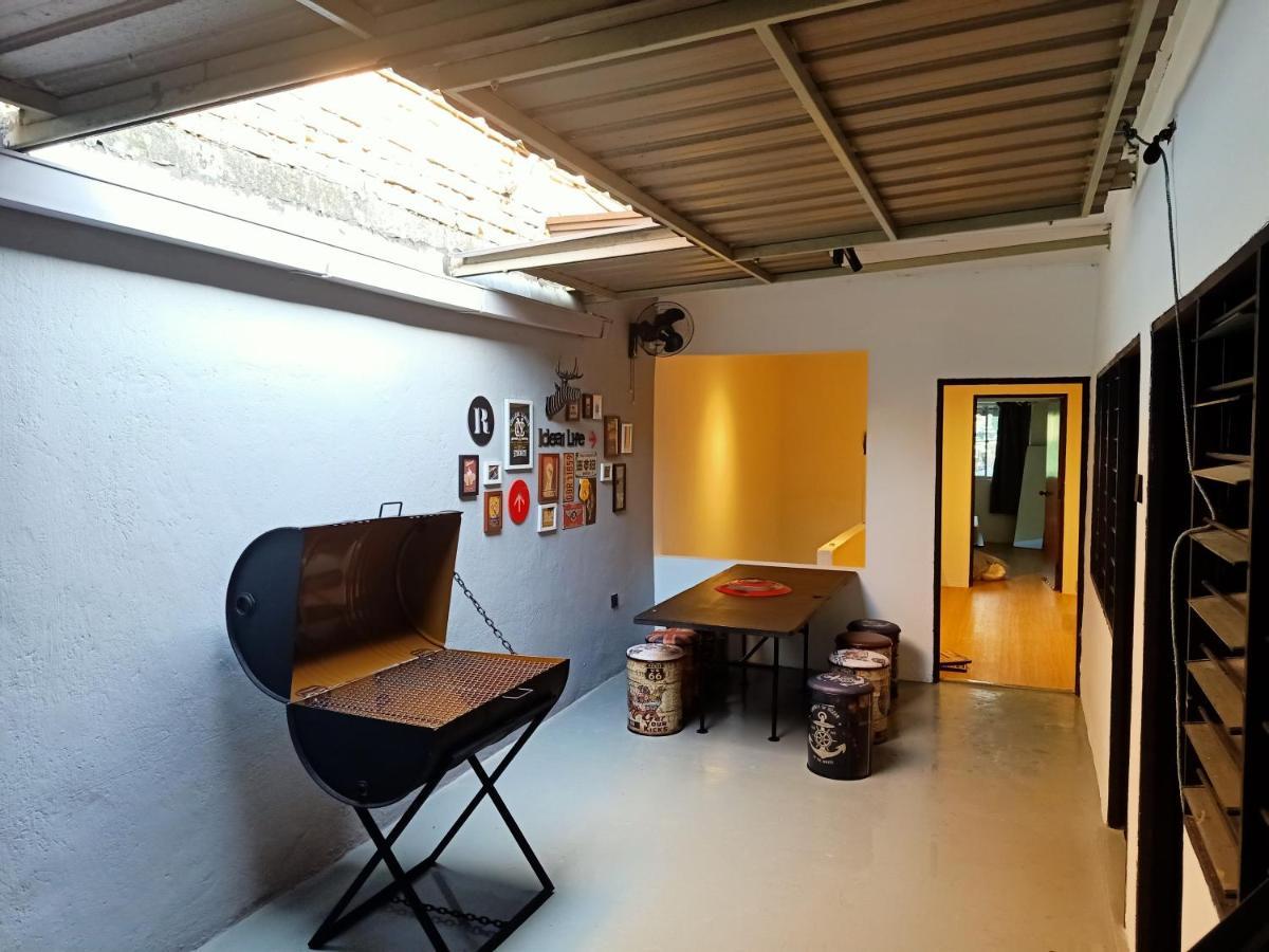 Cozy Homestay With Karaoke System & Pool Table Kuala Lumpur Exterior photo